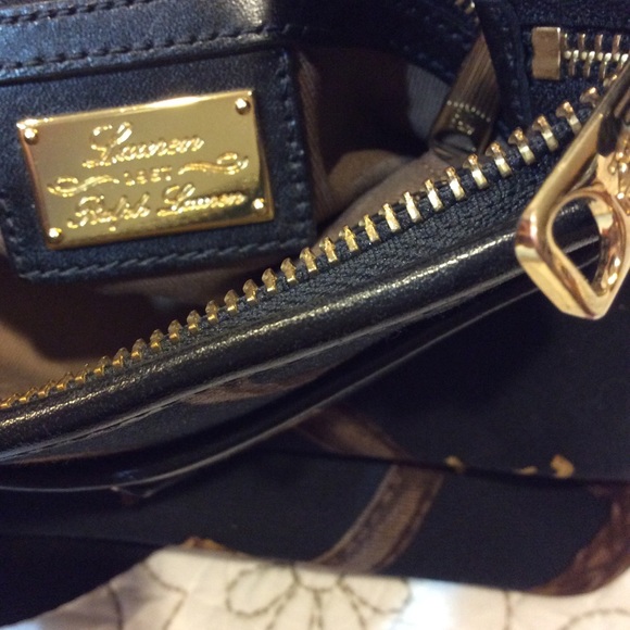 Lauren Ralph Lauren Crossbody - Picture 2 of 8